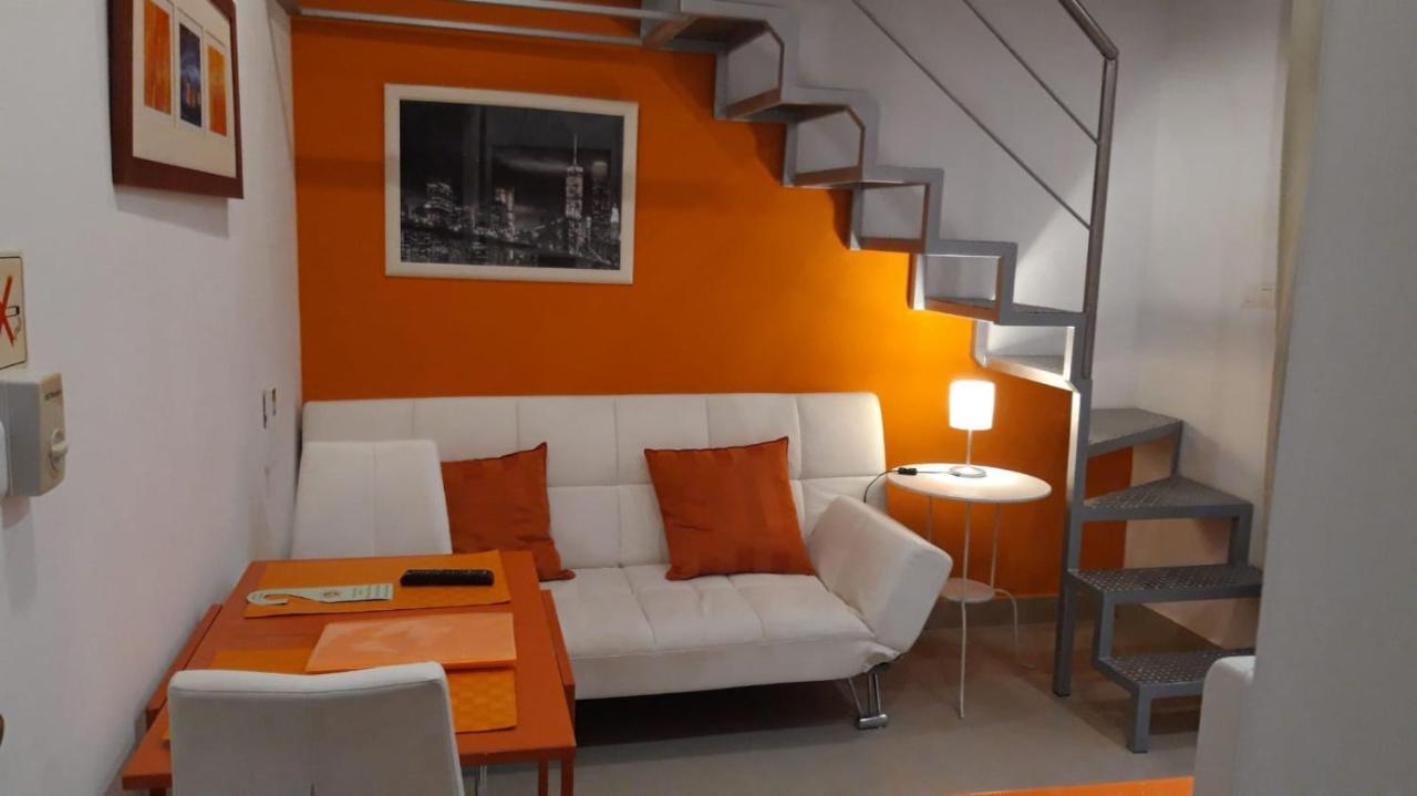 Apartamentos Marques De La Merced Málaga Esterno foto