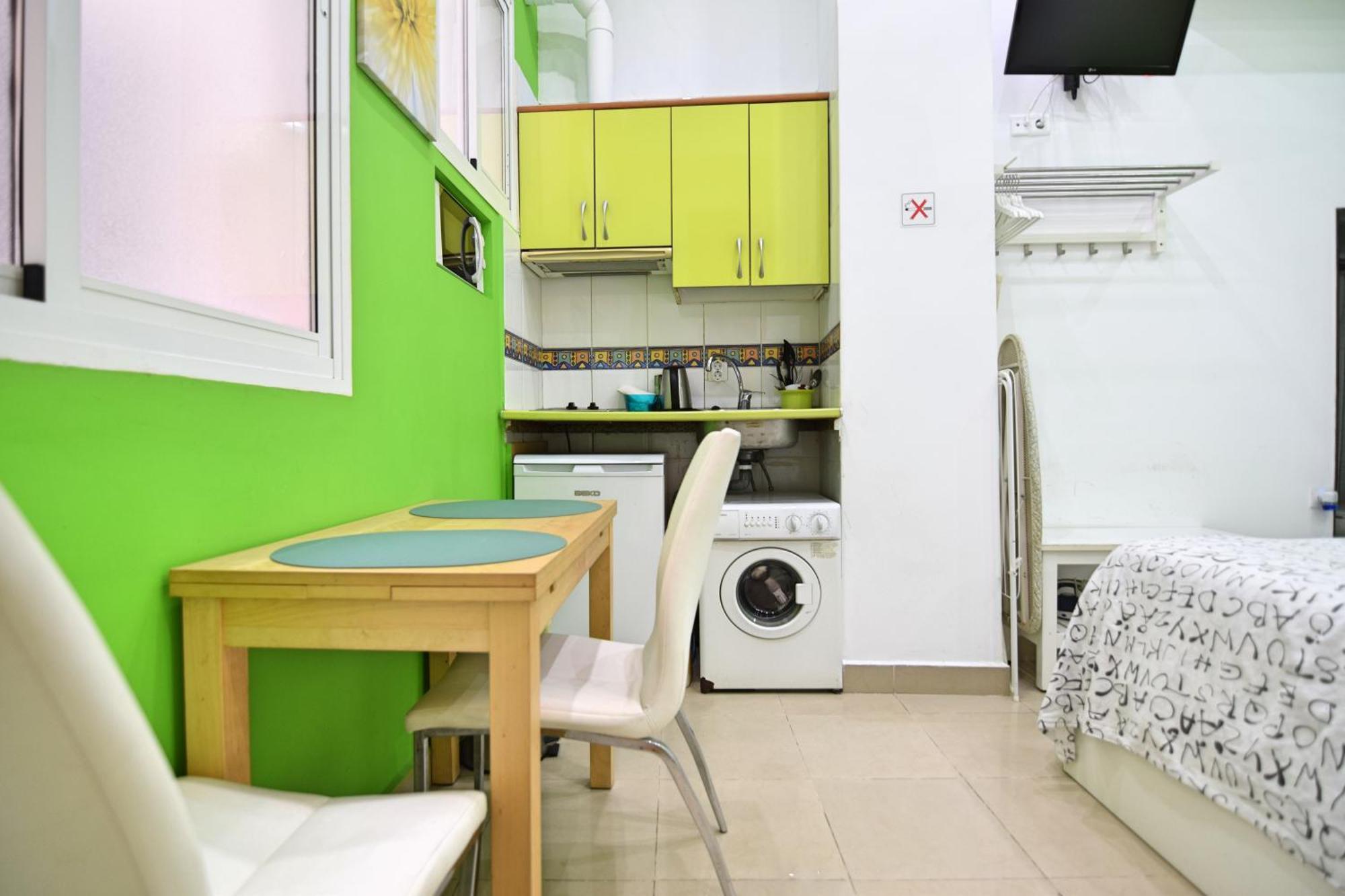 Apartamentos Marques De La Merced Málaga Esterno foto