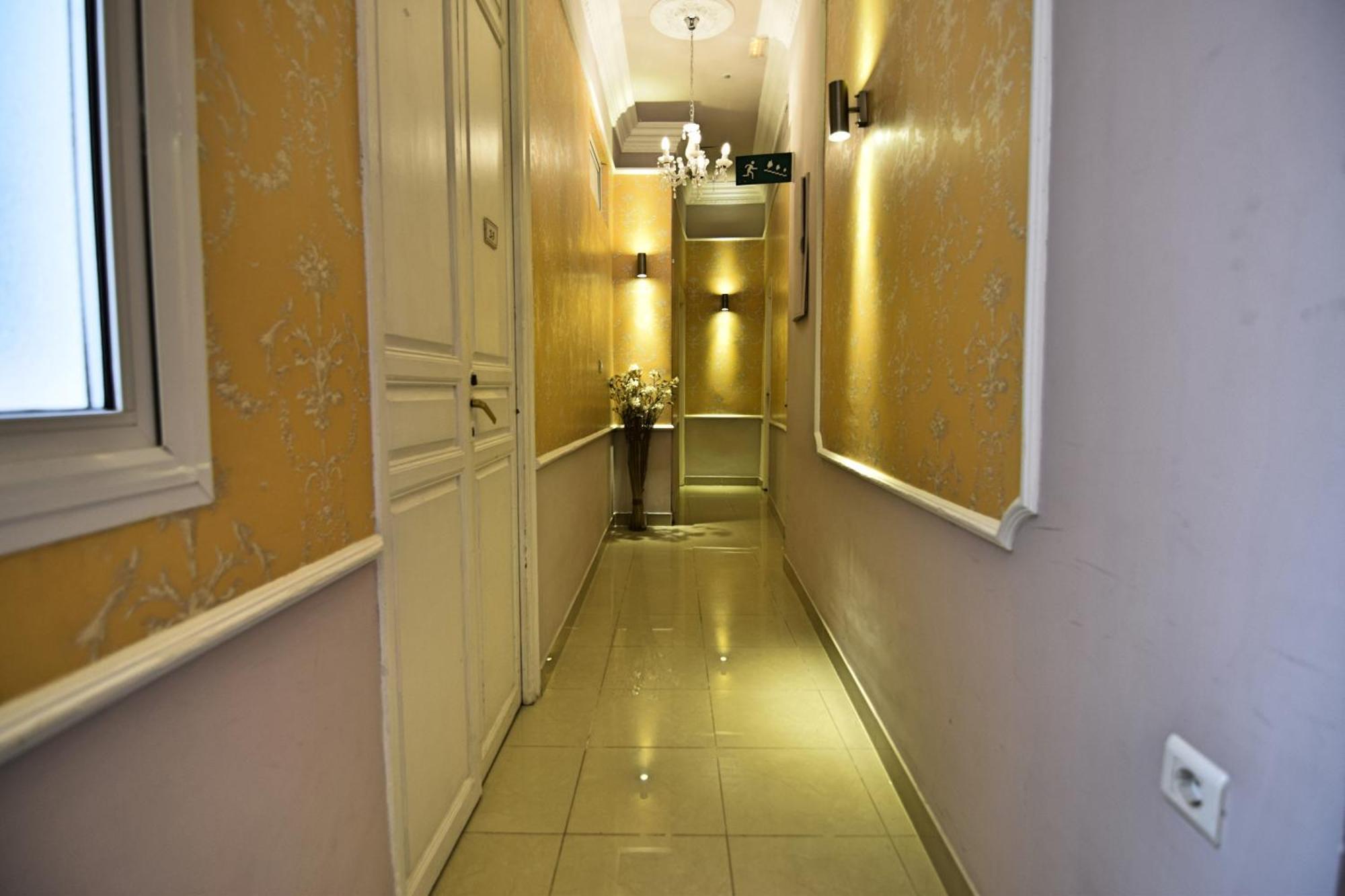 Apartamentos Marques De La Merced Málaga Esterno foto