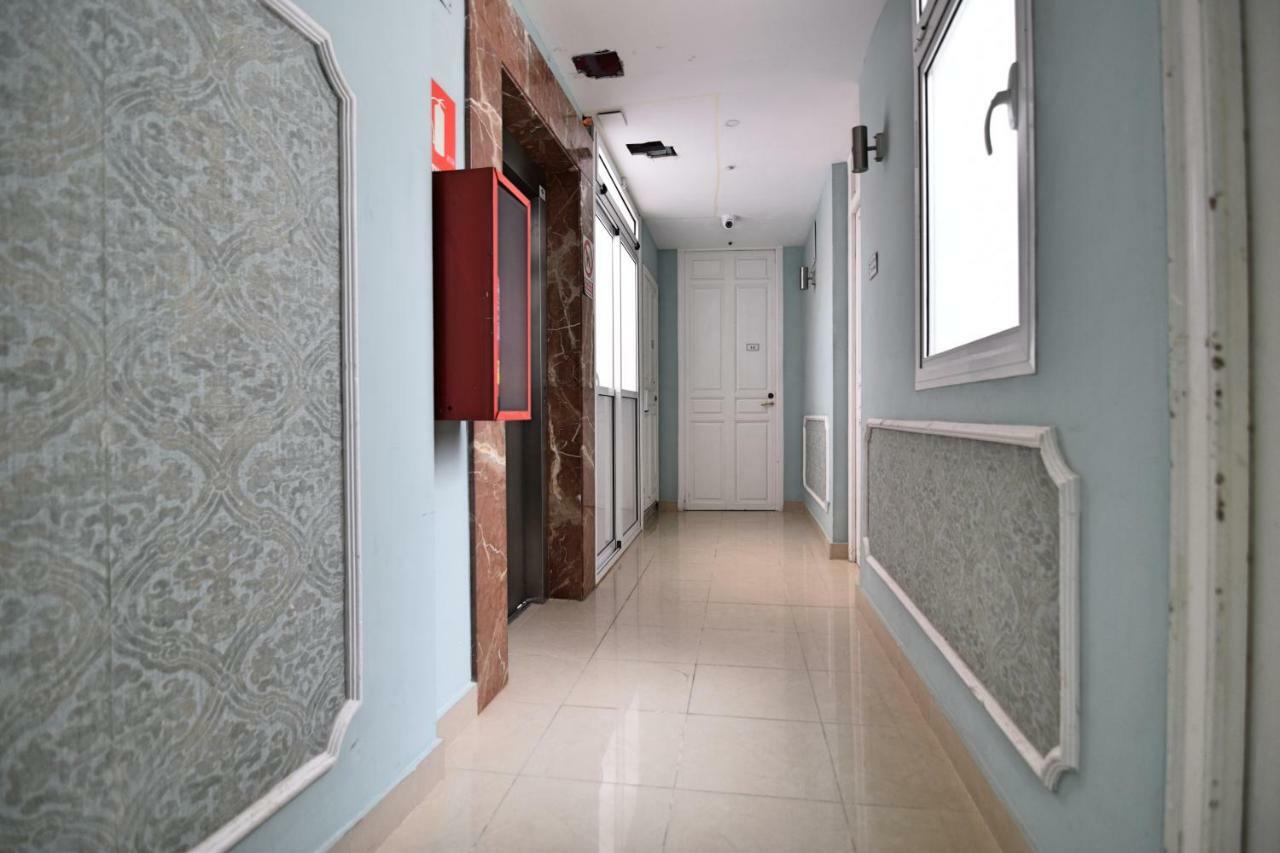 Apartamentos Marques De La Merced Málaga Esterno foto